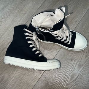 black/white rick owens
